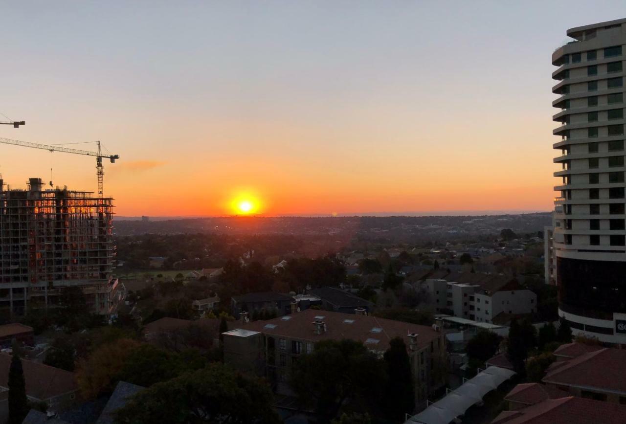 Sandton Skye Suites Johannesburg Exterior foto